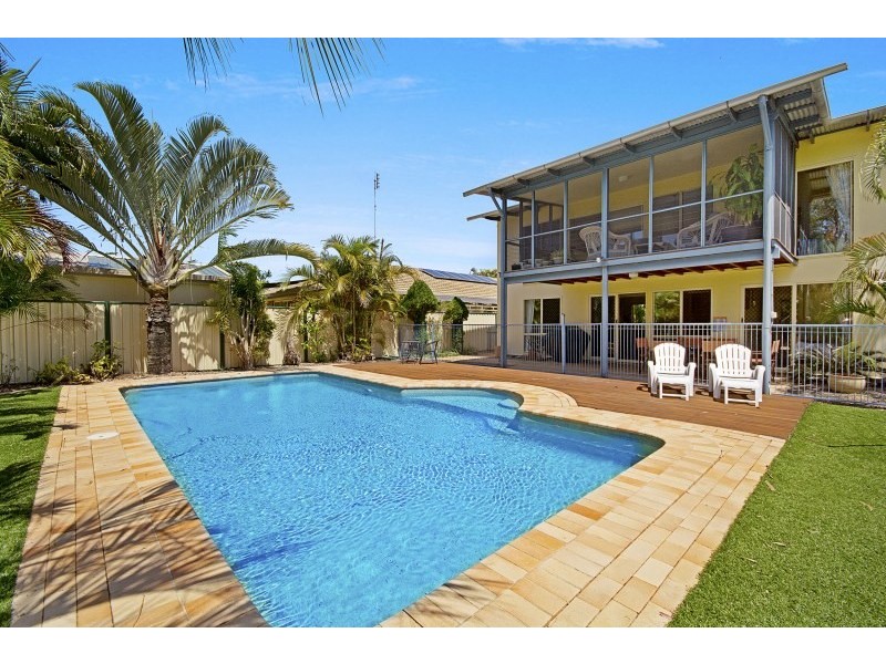 20 Sorrento Avenue, Coolum Beach QLD 4573