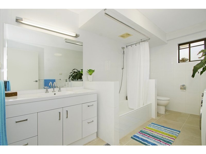 1/1734 David Low Way, Coolum Beach QLD 4573