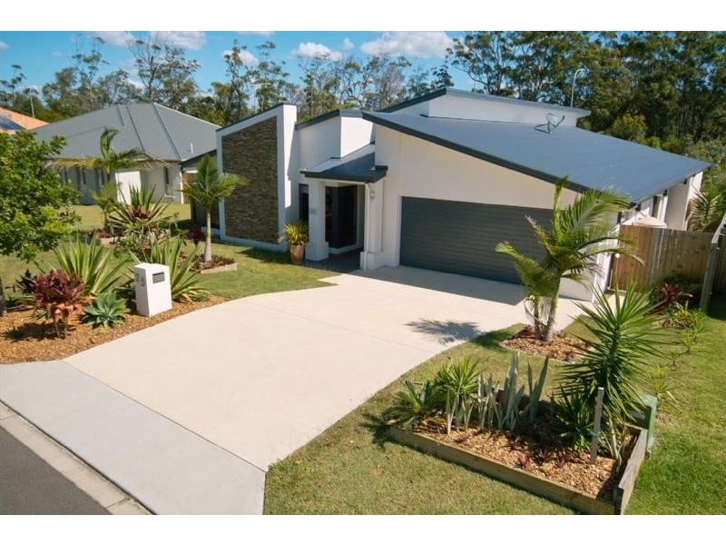 25 Riviera Crescent, Peregian Springs QLD 4573