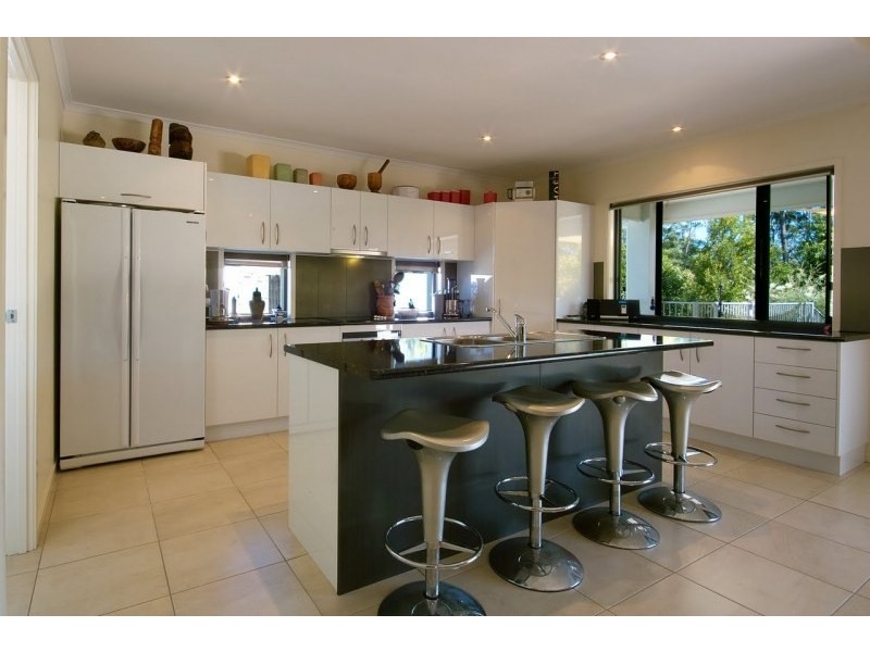 25 Riviera Crescent, Peregian Springs QLD 4573