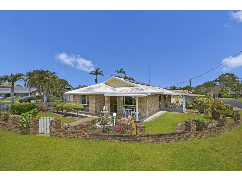 3 Sherwood Court, Coolum Beach QLD 4573