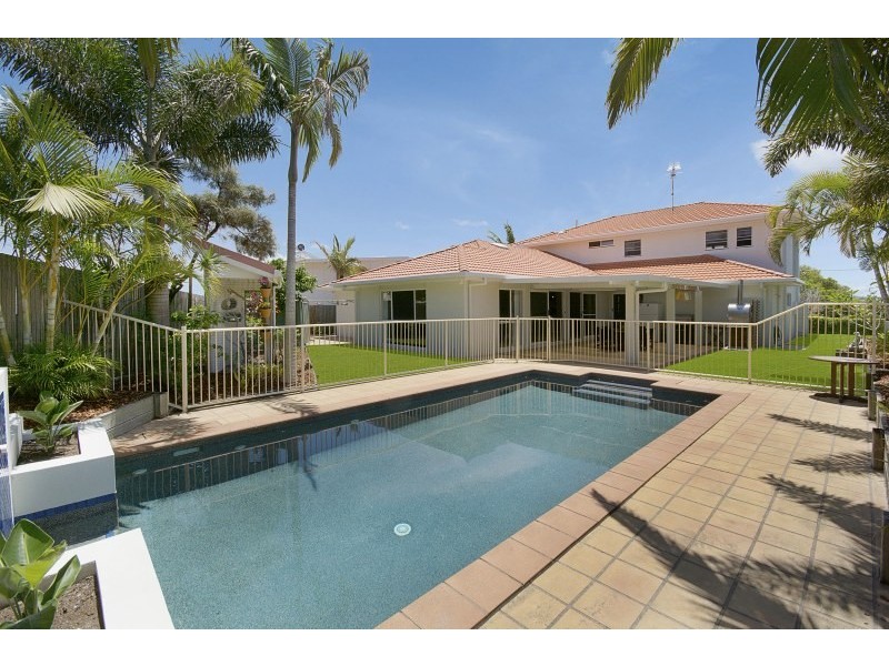 5 Calliandra Grove, Peregian Beach QLD 4573