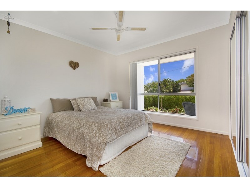 5 Calliandra Grove, Peregian Beach QLD 4573