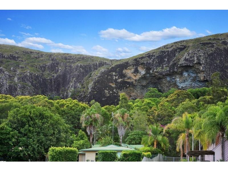 2/5 Wales Court, Mount Coolum QLD 4573