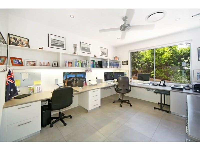 9 Tea Tree Grove, Peregian Springs QLD 4573