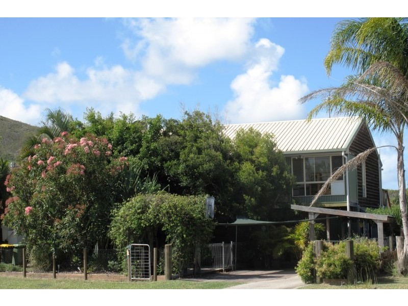 1 Kanooka Avenue, Coolum Beach QLD 4573