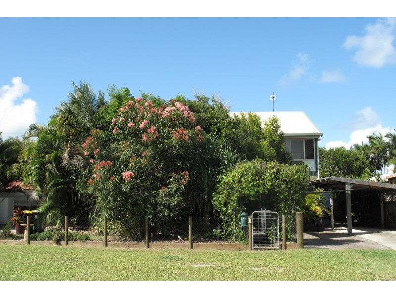 1 Kanooka Avenue, Coolum Beach QLD 4573