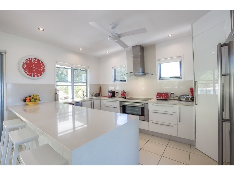 16 Dharalee Court, Mount Coolum QLD 4573