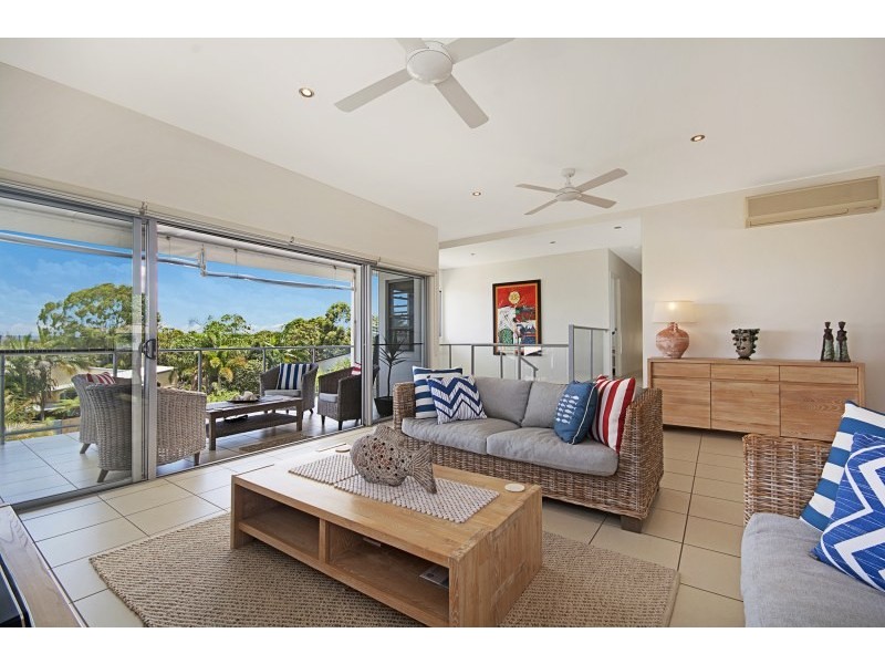 16 Dharalee Court, Mount Coolum QLD 4573