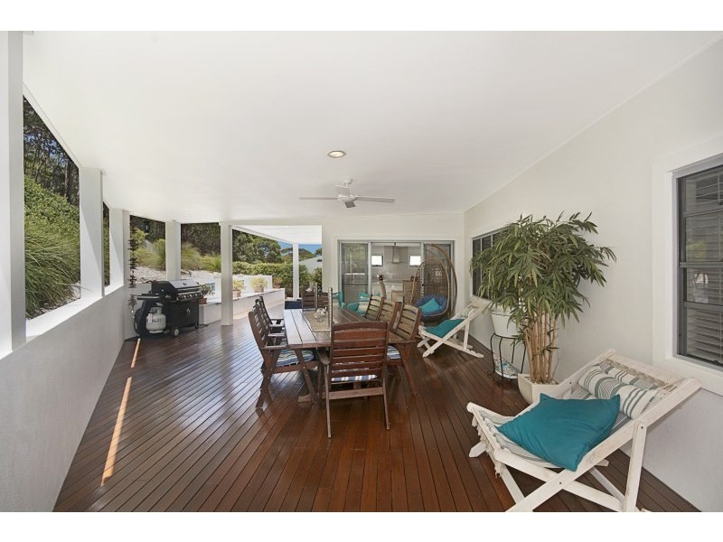 16 Dharalee Court, Mount Coolum QLD 4573