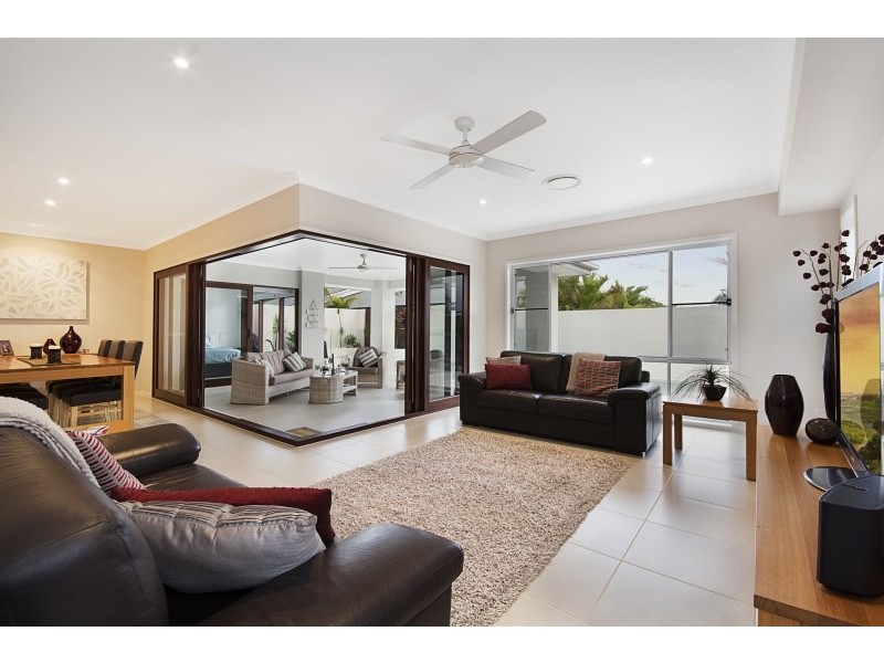 20 Balgownie Drive, Peregian Springs QLD 4573
