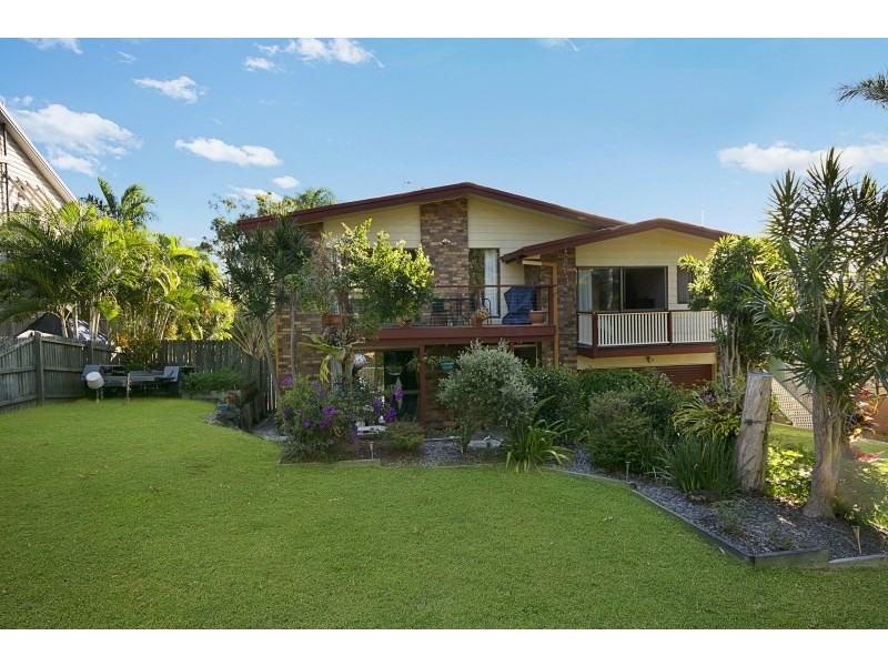 11 Mindee Street, Coolum Beach QLD 4573