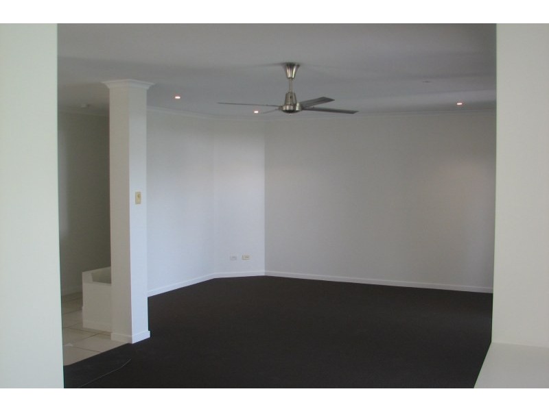 17 Crestview Drive, Peregian Springs QLD 4573