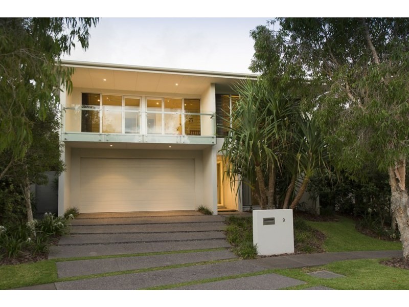 9 Palm Beach Avenue, Yaroomba QLD 4573