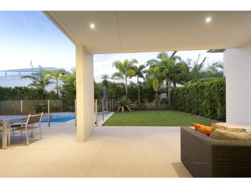 9 Palm Beach Avenue, Yaroomba QLD 4573