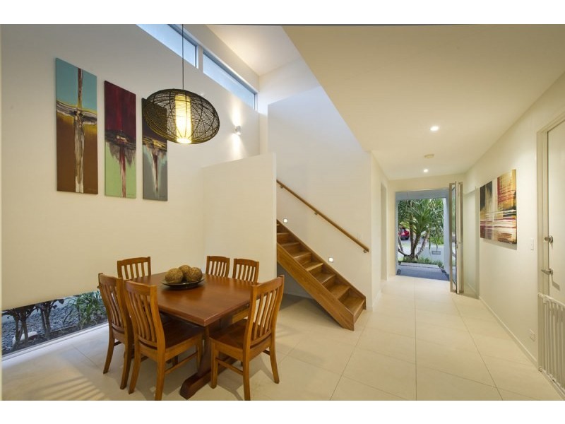 9 Palm Beach Avenue, Yaroomba QLD 4573