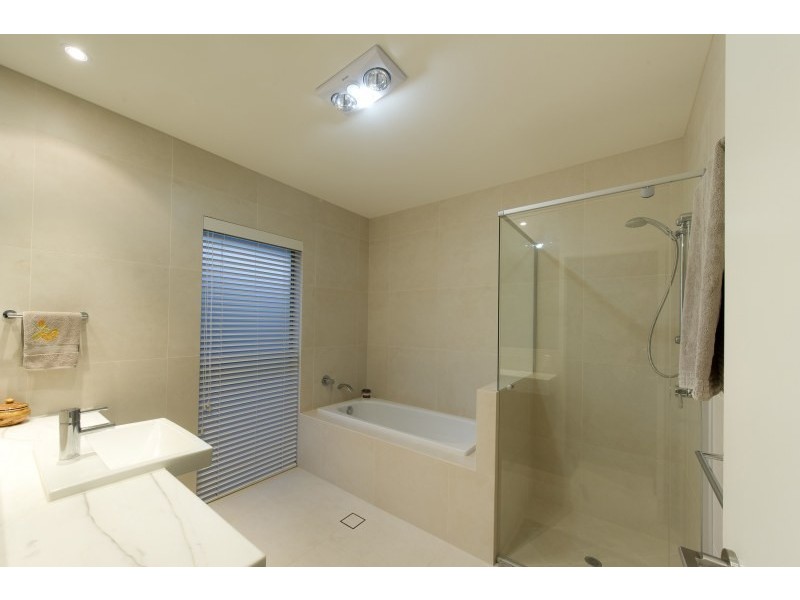 9 Palm Beach Avenue, Yaroomba QLD 4573