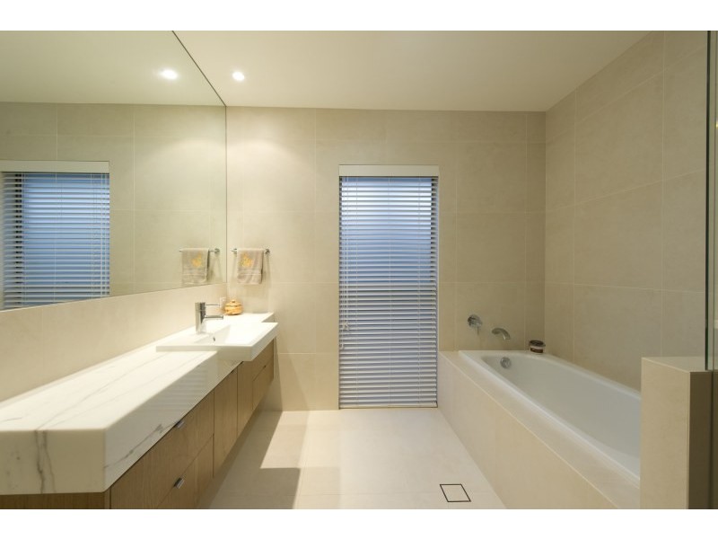 9 Palm Beach Avenue, Yaroomba QLD 4573