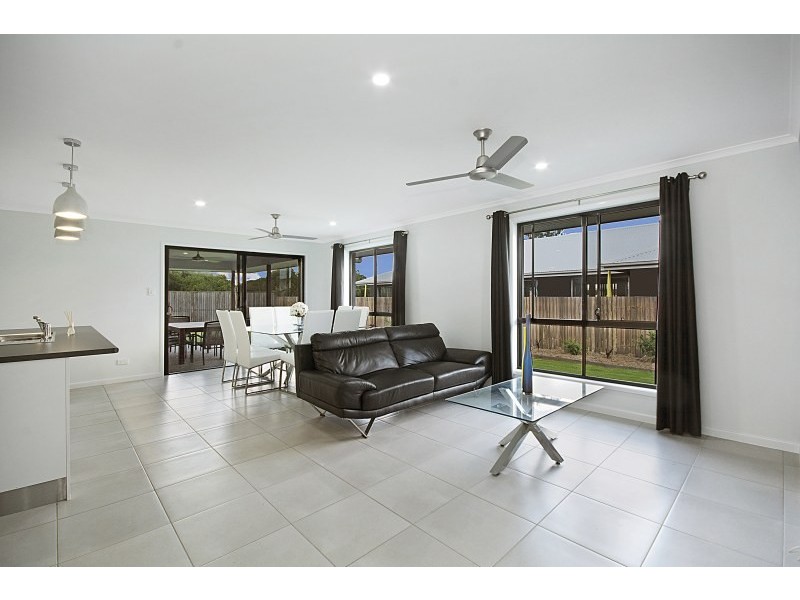 51 Retreat Crescent, Yandina QLD 4561