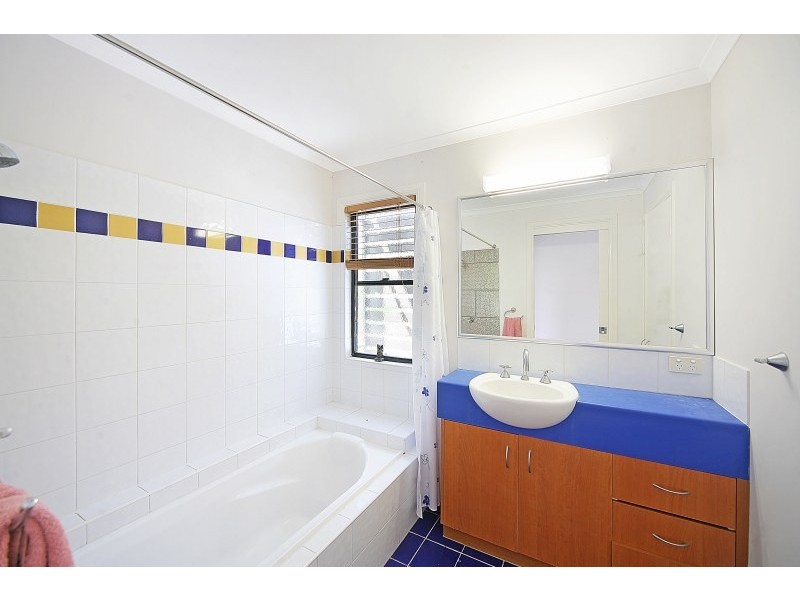 2 Hummingbird Terrace, Coolum Beach QLD 4573