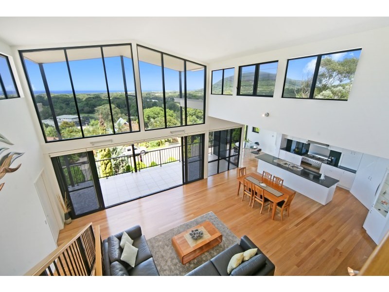 10 Binnea Street, Yaroomba QLD 4573