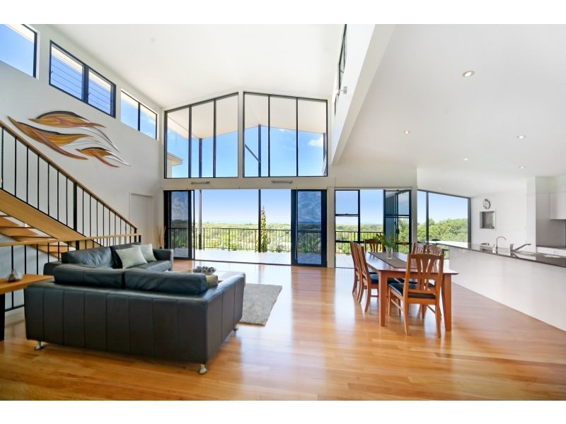 10 Binnea Street, Yaroomba QLD 4573