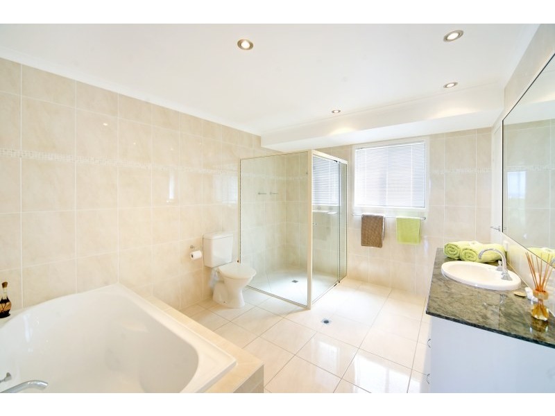 10 Binnea Street, Yaroomba QLD 4573