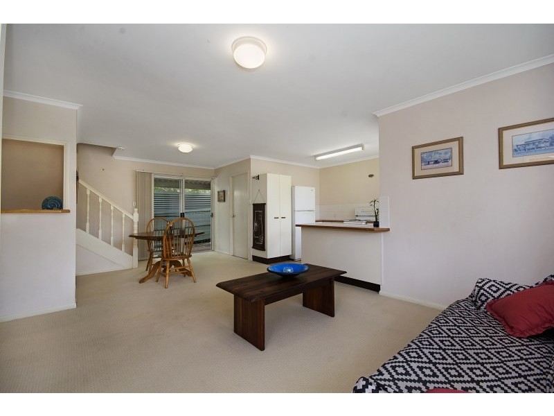 2/8 Power Court, Mount Coolum QLD 4573