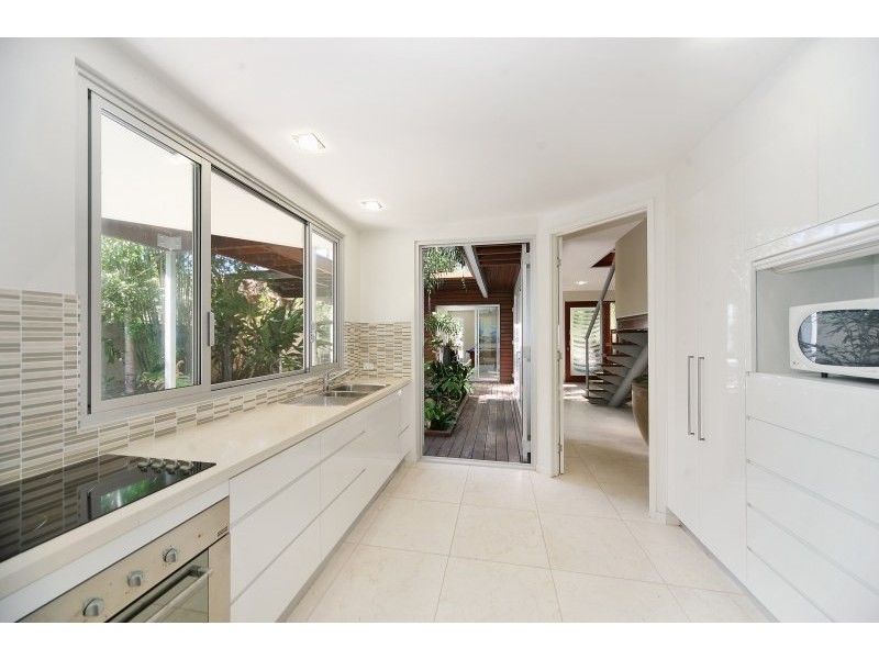 61 Mudjimba Esplanade, Mudjimba QLD 4564