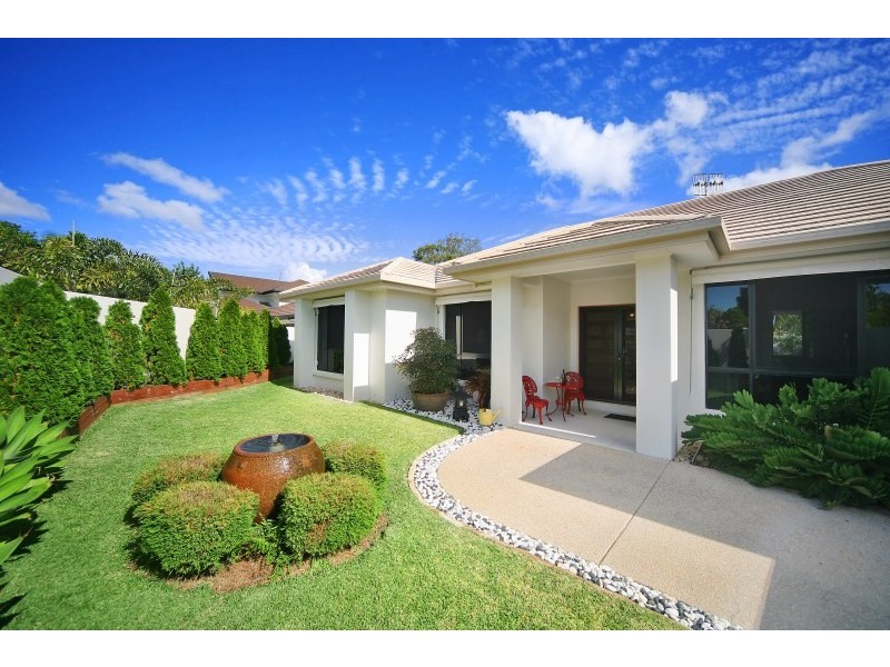 15 Parkwood Place, Peregian Springs QLD 4573