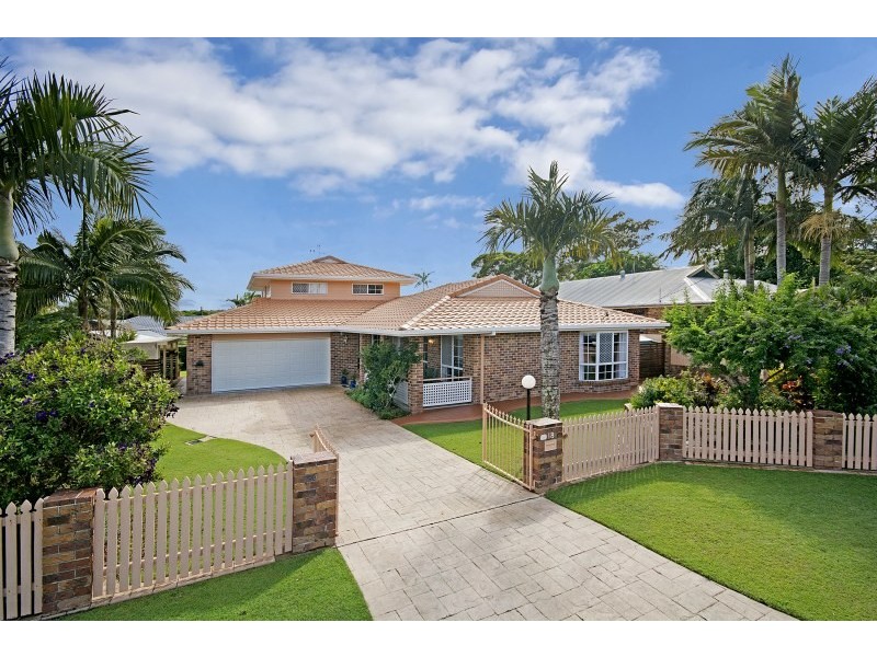 18 Laguna Court, Coolum Beach QLD 4573