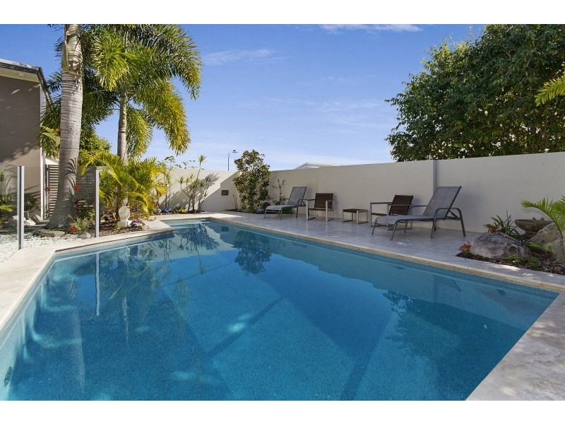 16 Maddens Crescent, Peregian Springs QLD 4573