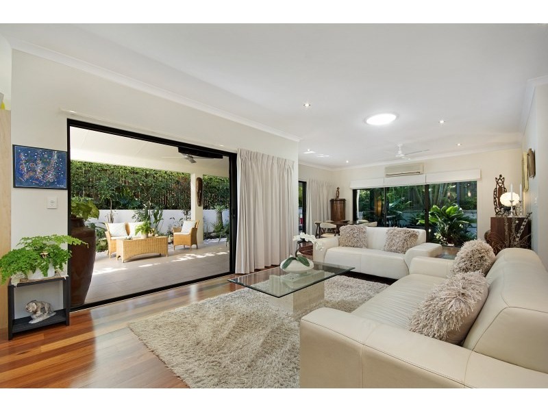 16 Maddens Crescent, Peregian Springs QLD 4573