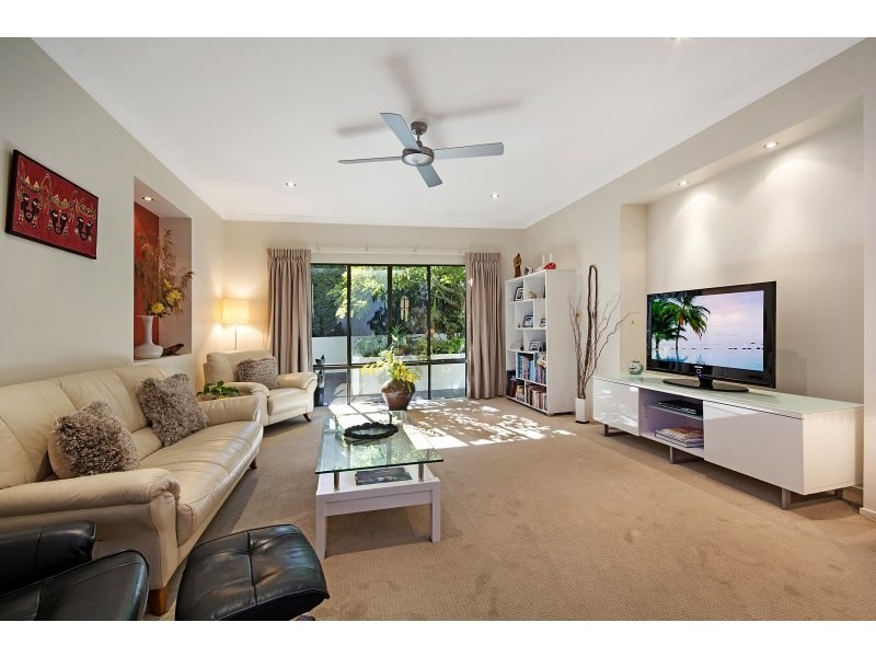 16 Maddens Crescent, Peregian Springs QLD 4573