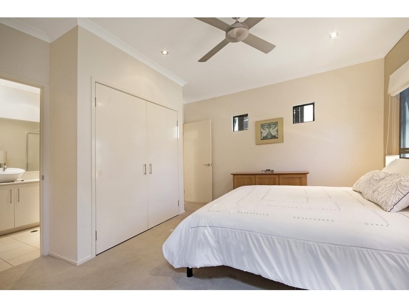 16 Maddens Crescent, Peregian Springs QLD 4573