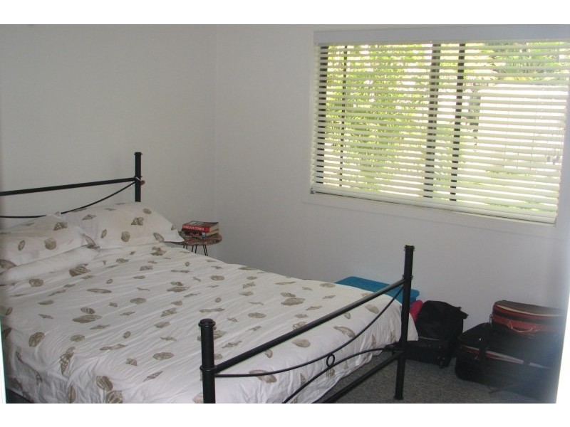 8 Camille Court, Mount Coolum QLD 4573