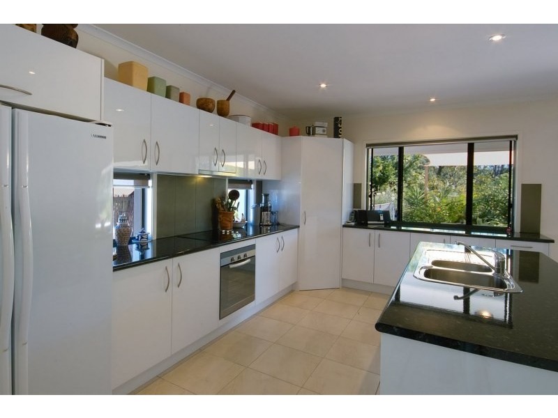 25 Riviera Crescent, Peregian Springs QLD 4573