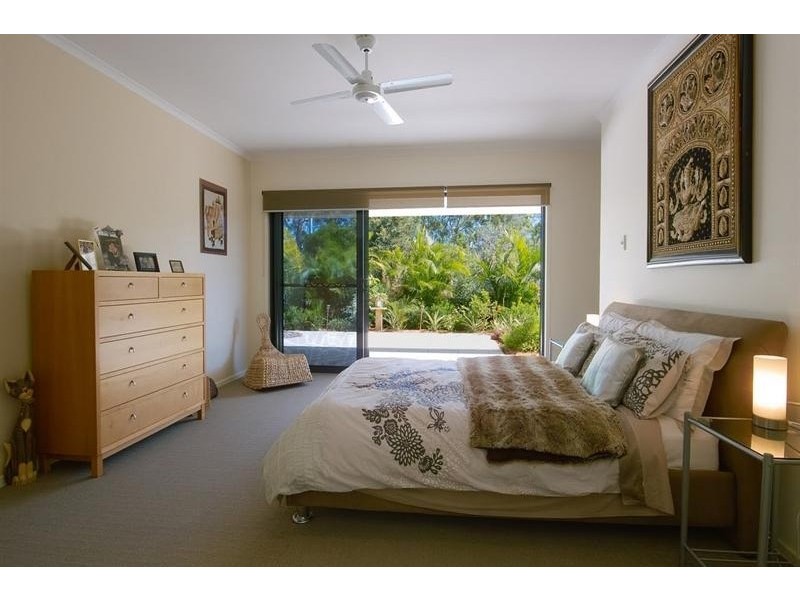 25 Riviera Crescent, Peregian Springs QLD 4573