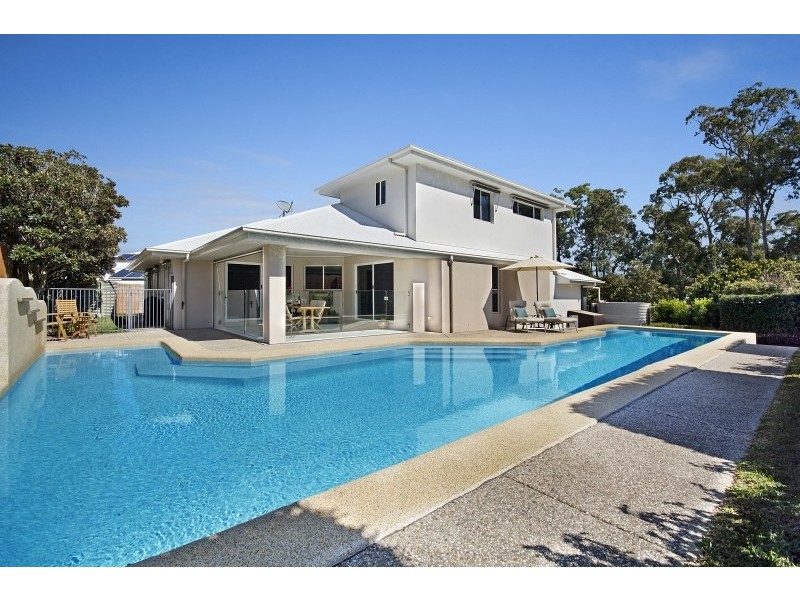 30 Fairway Parade, Peregian Springs QLD 4573