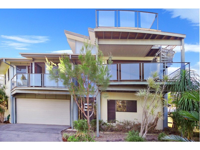 10 Mora Court, Coolum Beach QLD 4573