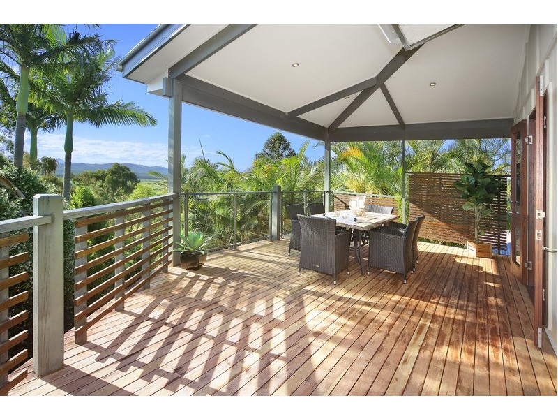 10 Mora Court, Coolum Beach QLD 4573