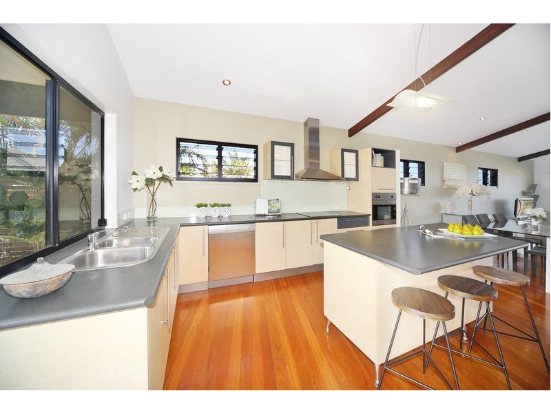10 Mora Court, Coolum Beach QLD 4573