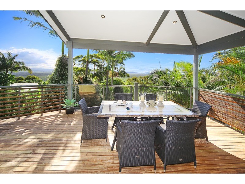 10 Mora Court, Coolum Beach QLD 4573
