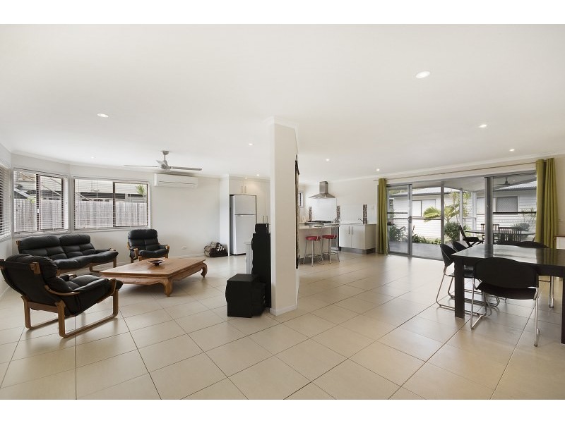 39 Hewitt Street, Coolum Beach QLD 4573