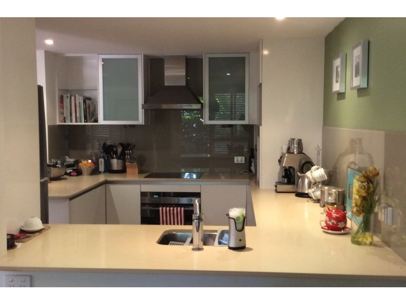 2/58 Kawanna Street, Mudjimba QLD 4564