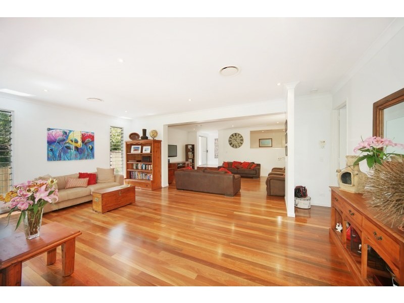 35 Neurum Road, Yaroomba QLD 4573