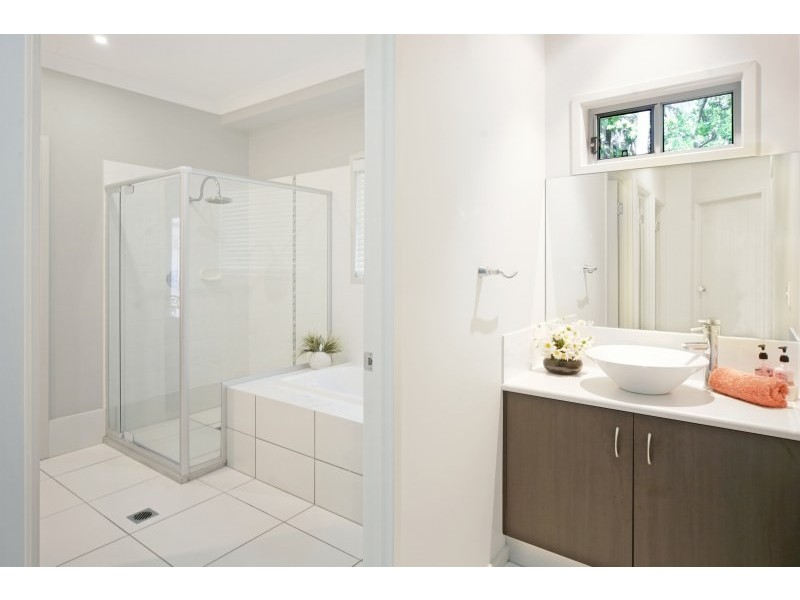 18 Elly Circuit, Coolum Beach QLD 4573