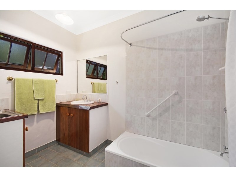 11 Warragah Parade, Yaroomba QLD 4573