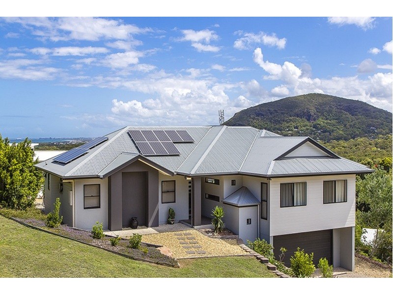 8 Shanagolden Court, Yaroomba QLD 4573