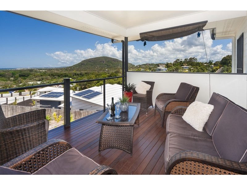 8 Shanagolden Court, Yaroomba QLD 4573